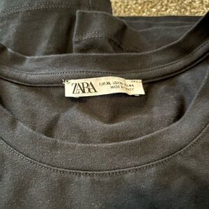 ZARA Black Crewneck Basic Tee